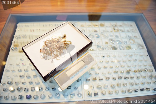 Image of jewelry store indoors