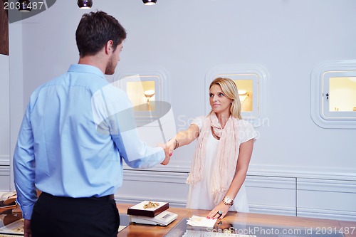 Image of jewelry store business