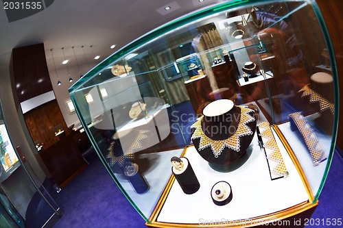 Image of jewelry store indoors