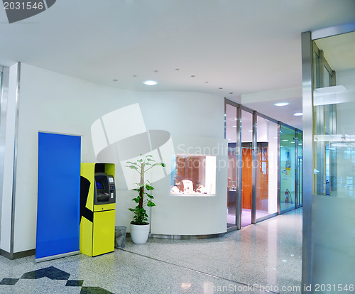 Image of jewelry store indoors