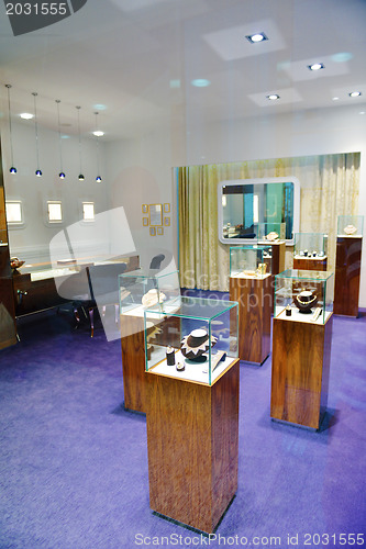 Image of jewelry store indoors