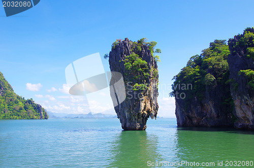 Image of james bond island 