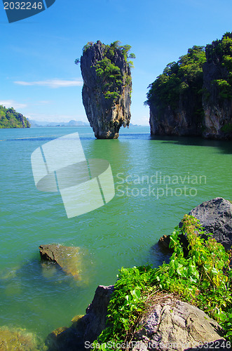 Image of james bond island 