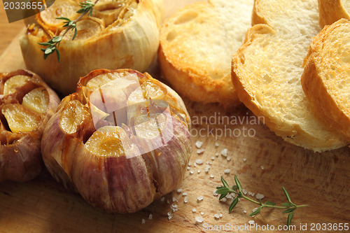 Image of Roasted garlic.