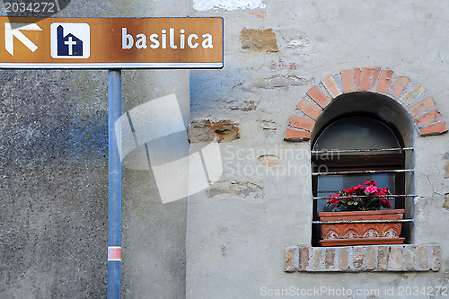 Image of Basilica Sign