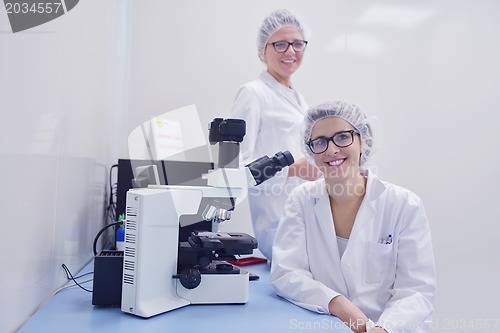 Image of scientists working at the laboratory