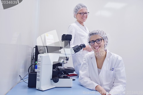 Image of scientists working at the laboratory