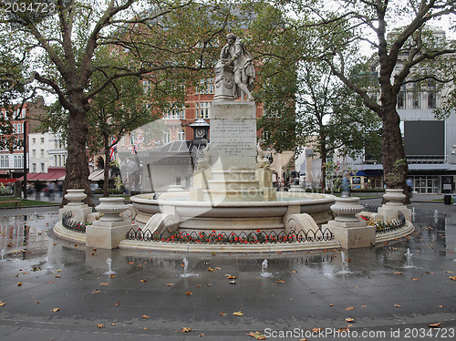 Image of Shakespeare statue