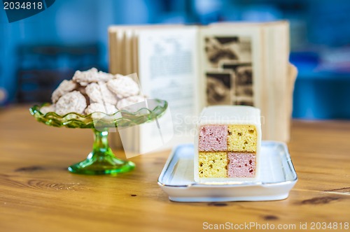 Image of Yummy sponge cake and cookies for you