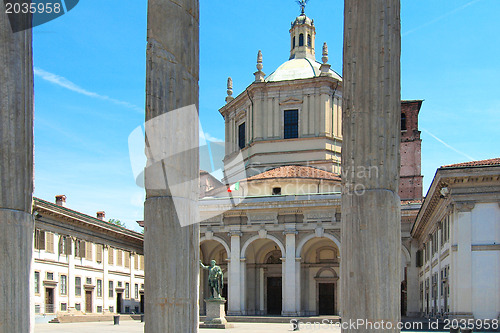 Image of San Lorenzo church, Milan