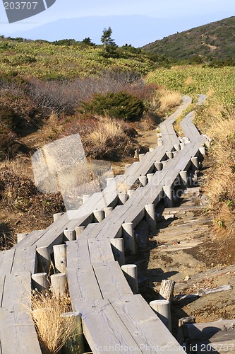 Image of Mountain trekking route