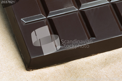 Image of Chocolate bar in packaging 