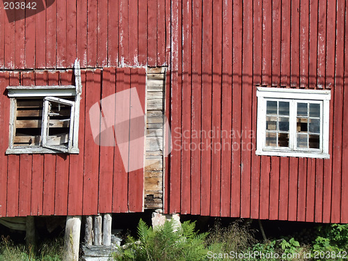 Image of Old red farm building