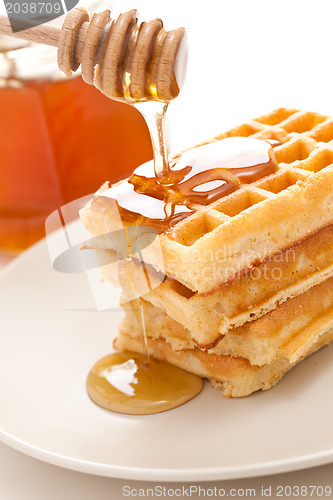 Image of waffle with honey
