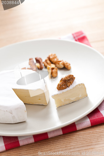 Image of brie cheese