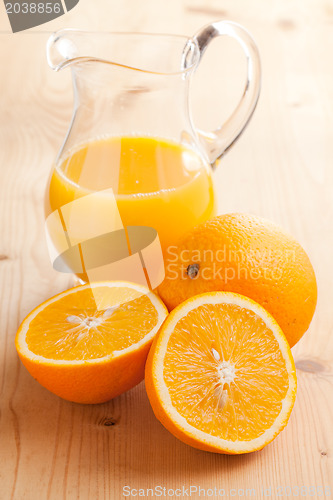 Image of orange juice and orange fruit