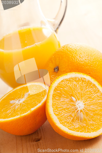 Image of orange juice and orange fruit