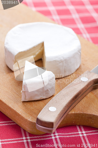 Image of brie cheese