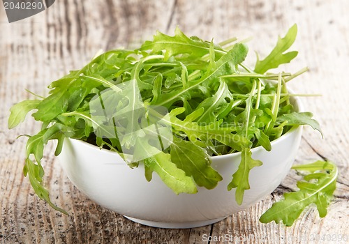 Image of Rucola in white bowl