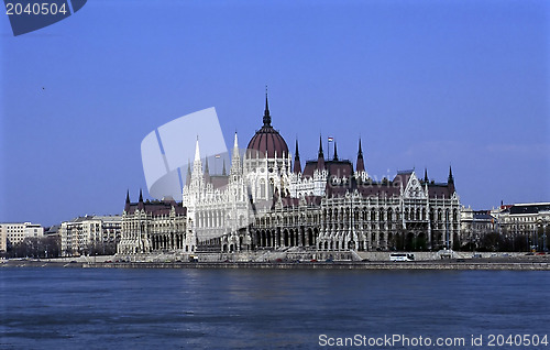 Image of Parliament in Budapest, Hungary