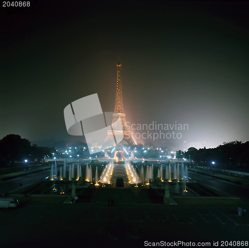 Image of Eiffel Tower, Paris