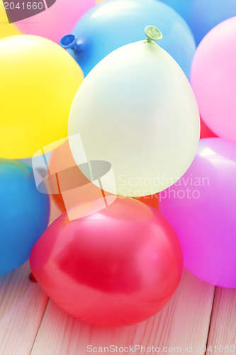 Image of multicolor balloons