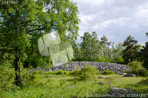 Image of Bronze-age grave