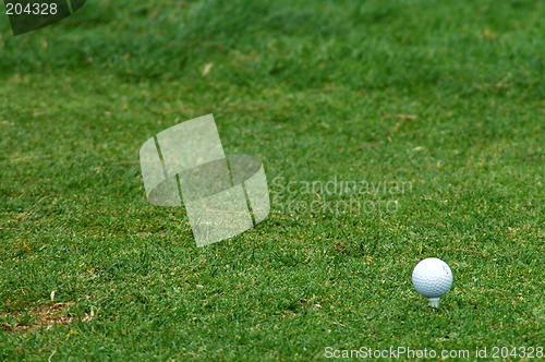 Image of golf ball