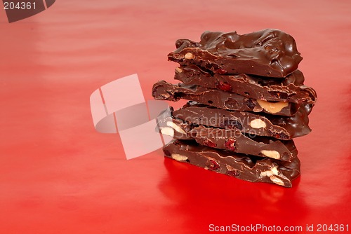 Image of Chocolate cashew and dried cherry bark