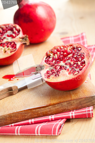 Image of sliced pomegranate