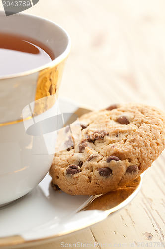 Image of chocolate cookies with tea