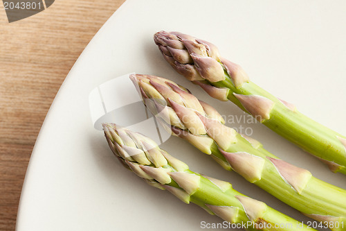 Image of fresh green asparagus