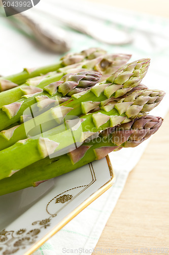 Image of fresh green asparagus