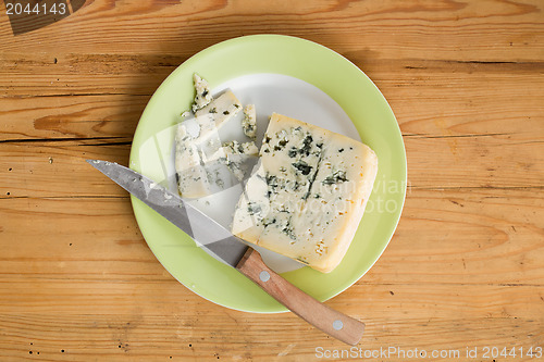 Image of blue cheese on plate