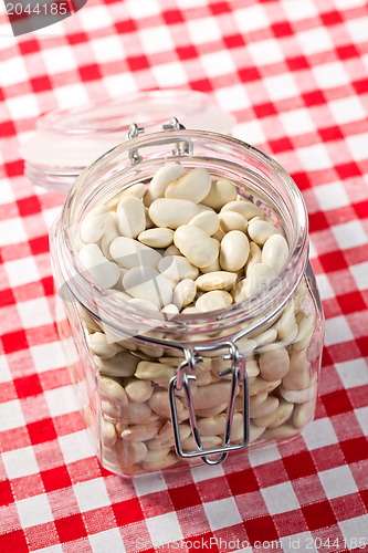 Image of white beans in glass jar