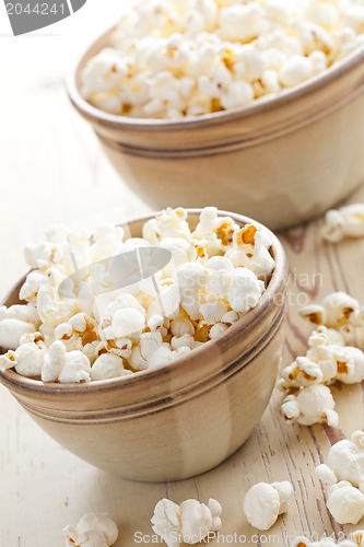 Image of popcorn in bowl