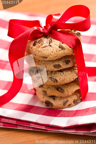 Image of chocolate cookies with red ribbon