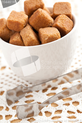 Image of brown cubes of sugar