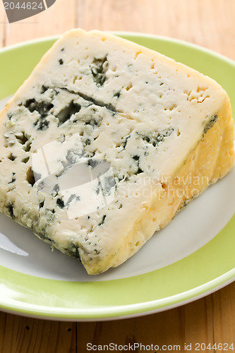 Image of blue cheese on plate