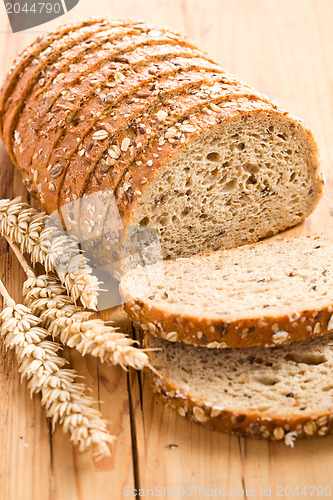 Image of whole wheat bread