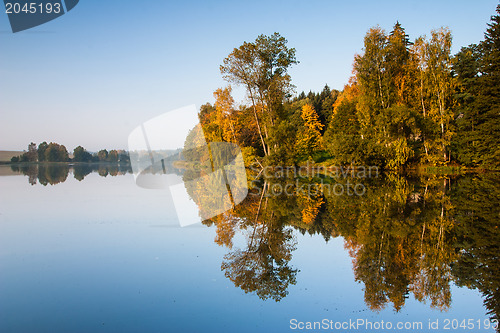 Image of Autumn lake