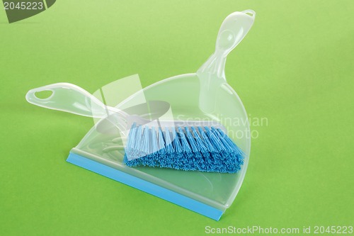 Image of brush and dustpan