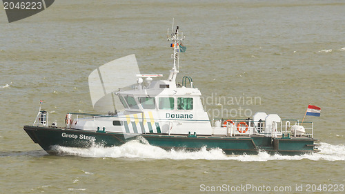 Image of Dutch coast guard (douane, customs) ship in Rotterdam