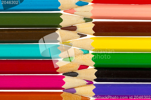 Image of Many different color pencils