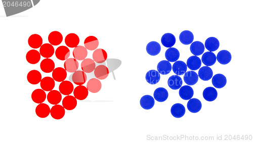 Image of Red and blue chips used in the game line-up 4