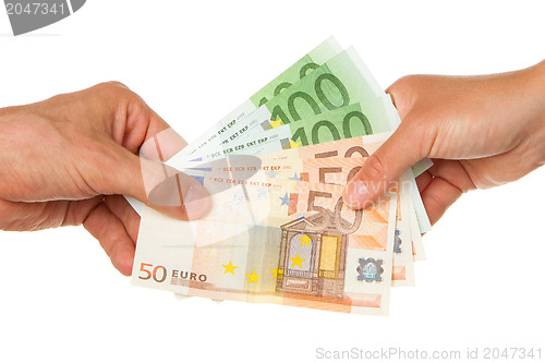 Image of Man giving 450 euro to a woman