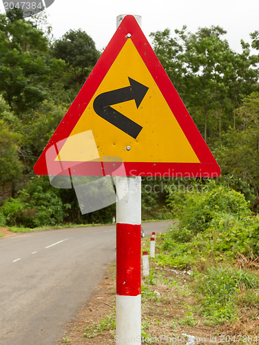 Image of Bending roadtraffic sign