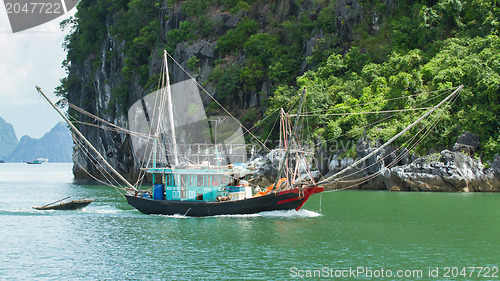 Image of Fishing boat in the Ha Long Bay