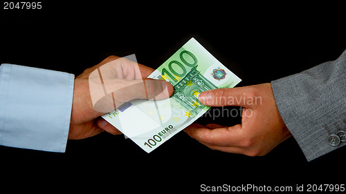 Image of Man giving 100 euro to a woman (business)