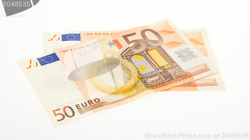 Image of Condom on two 50 euro bills